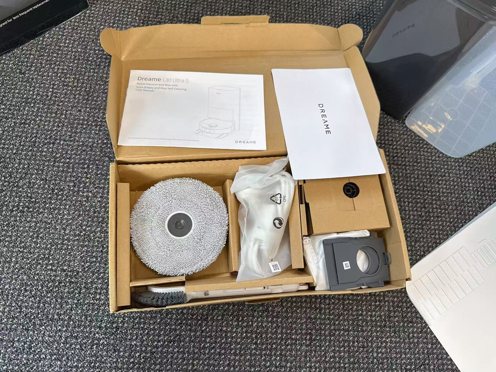 Dreame L30 Ultra S Robot Vacuum and Mop-Refurbished